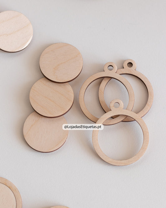 Bastidores em madeira para bordados