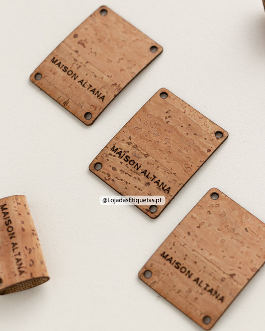 Etiquetas em Cortiça Natural personalizadas com logotipo