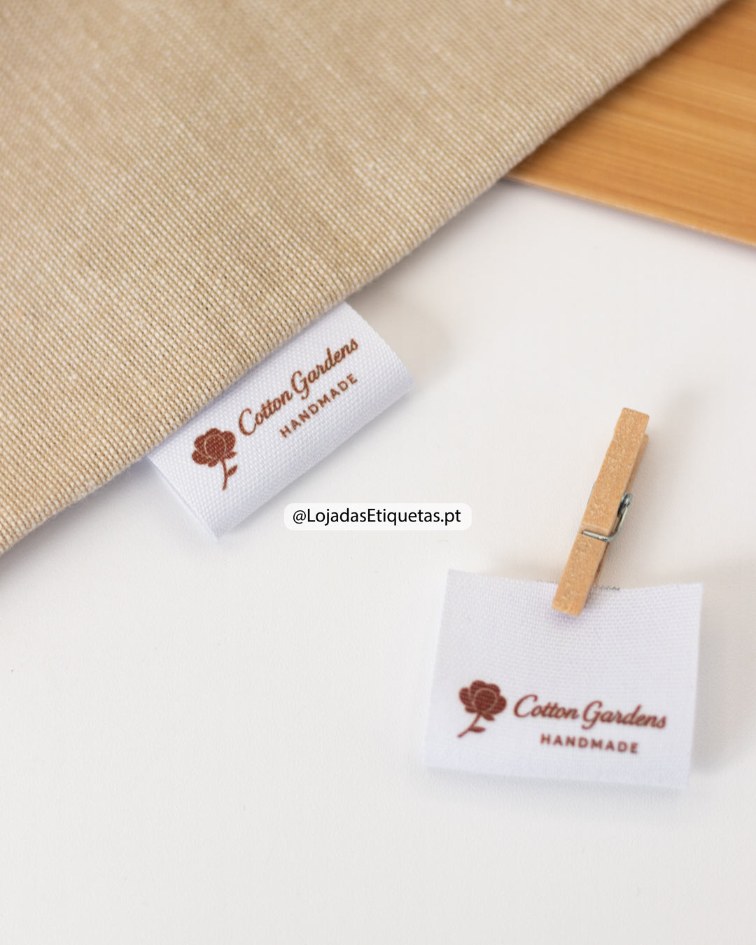Etiquetas em Tecido
