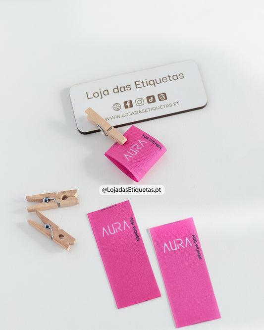 Etiquetas em Tecido - Dobráveis | Logotipo Horizontal