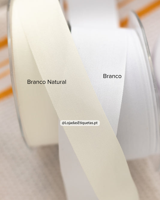 Comparação das cores disponíveis para etiquetas em tecido