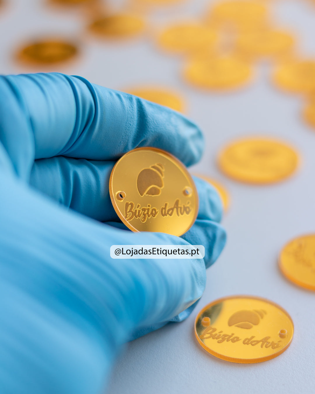 Etiquetas em Acrílico Espelhado Redondas | Ovais