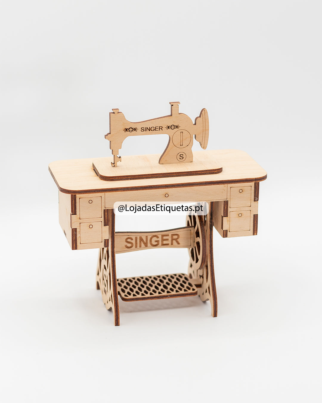 Réplica de máquina de costura Singer em madeira